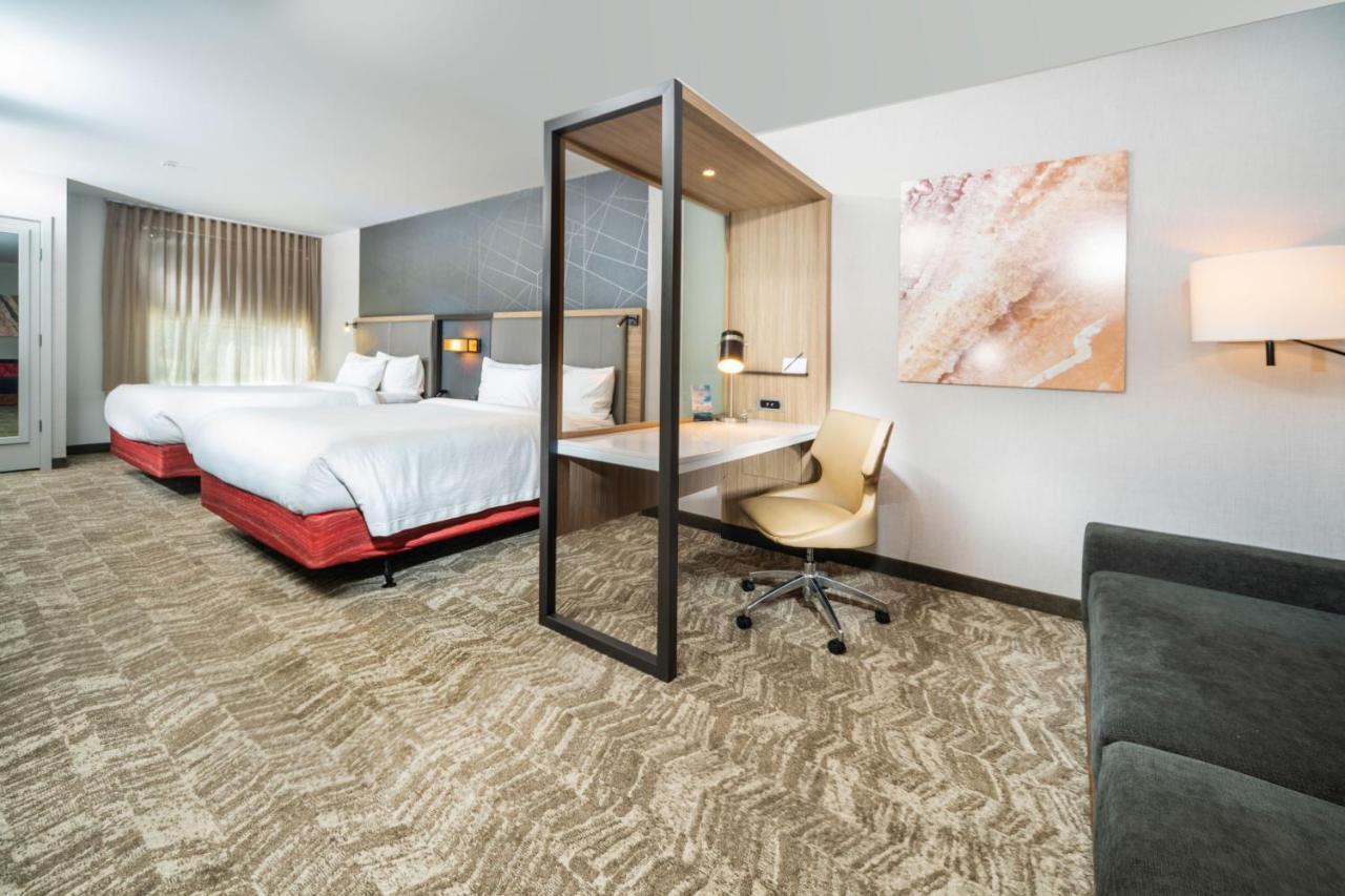 Springhill Suites By Marriott Kenosha Exterior photo